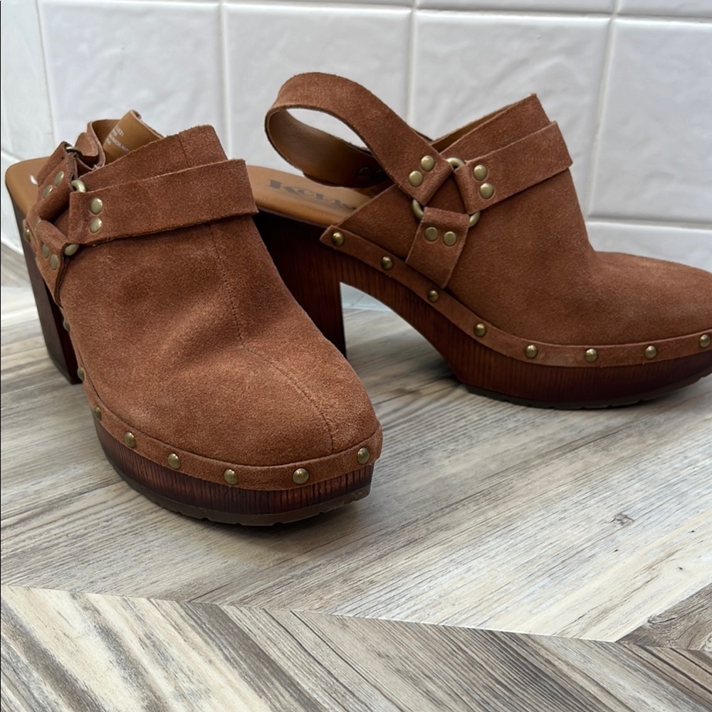 Korks Suede Platform Slingback Women's Clogs